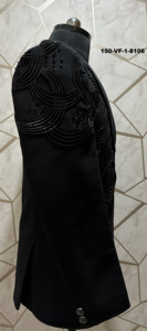 Blazer Jodhpuri de Tela TR Lachko Negro Azabache con Líneas Arqueadas Concéntricas y Bordado de Cuentas Circulares Eclipse - Product Image 3