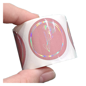 Étiquettes dorées en relief pour bouteilles d'emballage personnalisées - Product Image 1