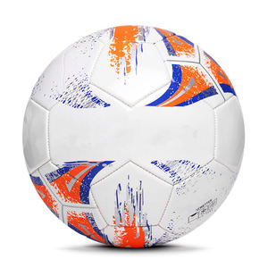 Balones de Fútbol de Cuero PU Cosidos a Máquina, Venta al Por Mayor de Fábrica a Bajo Precio, Balones de Entrenamiento Personalizados Pakistaníes para Hombre - Product Image 3