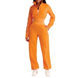 Ensemble de survêtement unisexe respirant et coupe-vent, écologique, personnalisé, 2 pièces, couleur unie, séchage rapide, contrastant, vente en gros - Product Image 2
