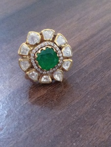 แหวนเงินรูปดาวประดับเพชร Amaira Jewels ชุบทอง 18K สำหรับผู้หญิง สไตล์วินเทจ เหมาะสำหรับงานหมั้นและงานแต่งงาน ประดับด้วยพลอยสีเขียวแบบดับเบิ้ลแพเว่ - Product Image 6
