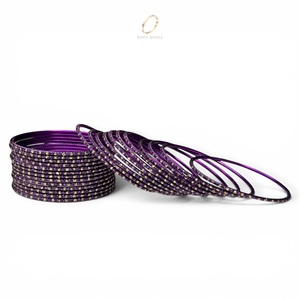 Bracelet empilable tendance en acier inoxydable plaqué or violet avec cristaux et strass pour femme, idéal pour mariage et festival - Product Image 3