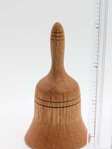 Ornement cloche en bois 1 pièce, style traditionnel, décoration de Noël pour la maison, décoration de table, forme gravée, artisanat en bois de haute qualité - Product Image 3