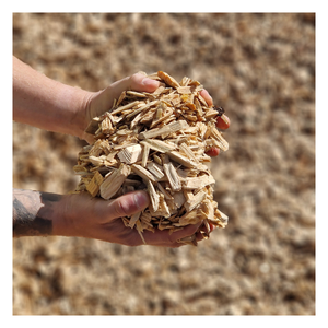 Copeaux de bois naturels de qualité supérieure pour combustible biomasse, litière animale, copeaux de bois pour fumoir BBQ, approvisionnement en vrac pour usage industriel, prix réduit - Product Image 3