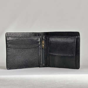 Nueva Cartera Unisex de Cuero Genuino Verde Premium con Grabado Floral, Cierre Antirrobo y Bloqueo RFID - Product Image 2