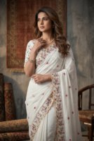 Sari en soie blanc brodé avec bordure florale, tenue traditionnelle indienne pour mariage et fête, coupe régulière pour femme, longueur au sol