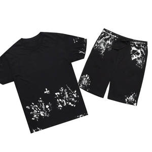 Ensemble T-shirt et short tendance pour homme, tenue de sport décontractée en deux pièces, vêtements de sport pour la salle de sport, la remise en forme, l'entraînement quotidien, l'été - Product Image 1