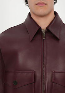 Chaqueta de Cuero PU Impermeable Personalizada para Hombre, Estilo Casual Elegante, con Cuello Bordado y Cierre de Cremallera para Otoño, Servicio OEM Disponible - Product Image 4