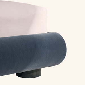 Ensemble de chambre à coucher moderne, lit en bois massif avec table de chevet intégrée - Product Image 5