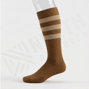 Chaussettes de rugby personnalisées antidérapantes, respirantes, durables, longues, pour équipes et clubs sportifs, entraînement, logo imprimé sur le bas, athlétiques, personnalisables - Product Image 3