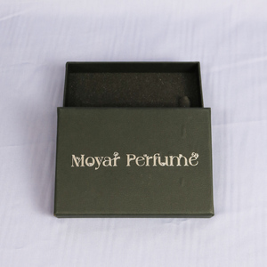 Caja de embalaje de perfume de marfil y Couche de cartón rígido reciclable de diseño personalizado de Vietnam para marcas de regalo de fragancia - Product Image 3