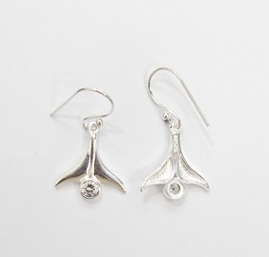 Elegantes Pendientes de Plata de Ley 925 con Circonita en Forma de Cola de Pez, Antideslustre, Hechos a Mano, Joyería Fina para Mujer - Product Image 6