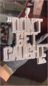 Colgante de Nombre Personalizado para Hombre, con Incrustaciones de Moissanita, Letra y Número Personalizados, Joyería de Moda - Product Image 4