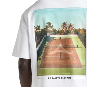 Camiseta de Manga Corta con Cuello Redondo para Hombre, Diseño Gráfico de Cancha de Tenis en la Espalda, Estampado Pequeño en el Pecho, Corte Relajado, Casual, Venta al Por Mayor, Personalizable, OEM, Camisetas de Algodón - Product Image 6