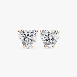 Boucles d'oreilles clous en diamant de laboratoire taille cœur 1 carat, or massif 14K, sertissage à griffes, style minimaliste, cadeau pour femme pour mariage, anniversaire ou fête - Product Image 3