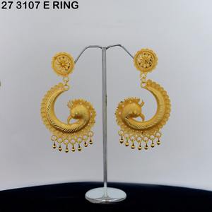 Pendientes chapados en oro diseñador saudita Dubai conjunto de joyas indias pendientes artificiales nuevo diseño pendientes para mujer - Product Image 1