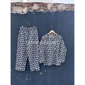 Conjunto de Pijama de Algodón para Mujer, Estampado Floral, Manga Larga, Corte Holgado, Dos Piezas, Cuello en V, Largo hasta la Pantorrilla - Product Image 1