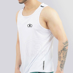 Camiseta sin mangas deportiva de color sólido al por mayor para hombre, diseño de logotipo personalizado, camiseta sin mangas transpirable para hombre para venta en línea - Product Image 4