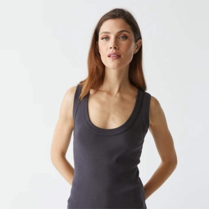 Women's Scoop Neck Tank Top Solid Color Knitted Cotton Casual Wear Breathable Sleeveless Top Regular Length - Product Image 4