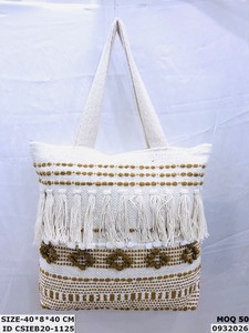 Bolso de Mano de Algodón Ecológico Hecho a Mano por Craftstages International, con Cierre de Cremallera y Bordado con Patrón de Hilos - Product Image 2