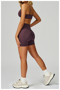 Ensemble de vêtements de sport et de fitness sans coutures 2 pièces pour femmes, idéal pour la gym et le yoga - Product Image 3