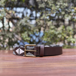 เข็มขัดหนังควายแบบมีสายเคลือบเงา หัวเข็มขัดโลหะผสมสังกะสี งานแฮนด์เมด คุณภาพพรีเมียม ความกว้าง 35 มม. ทนทาน - Product Image 3