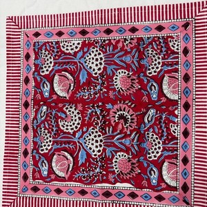 Serviettes modernes imprimées à la main, les plus vendues, jetables, 100 % coton blanc, 60x60 cm, personnalisables, pour usage en cuisine toute saison - Product Image 2