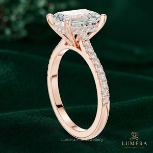 Anillo de Compromiso de Lujo con Diamante Cultivado en Laboratorio con Corte Esmeralda, Oro Rosa, Halo Oculto, Estilo Catedral, Certificado IGI, Anillos para Mujer - Product Image 5