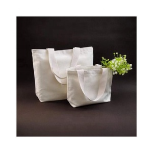 2024 nouveau grand sac fourre-tout pliant grande capacité Portable réutilisable GOTS approuvé brodé en 100% coton pour le voyage - Product Image 4
