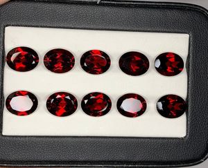 Pierre précieuse naturelle en grenat ovale facetté, pierre non montée pour la création de bijoux, bagues, pendentifs, boucles d'oreilles, cristal rouge foncé - Product Image 2