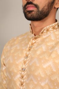 Kurta Tradicional de Algodón para Hombre, Corte Regular, Color Naranja con Patrón Blanco, Ropa Casual Estilo India-Pakistán, para Todas las Temporadas - Product Image 4