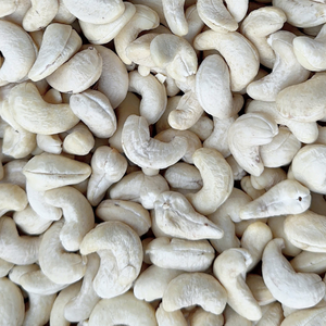 ผลิตและจำหน่ายเม็ดมะม่วงหิมพานต์คุณภาพดีที่สุด Ww240 เม็ดมะม่วงหิมพานต์ออร์แกนิกขายส่ง ส่งออกไปยังเอเชีย ยุโรป และตะวันออกกลาง - Product Image 1