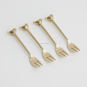 VENTE CHAUDE Oiseau poignée 4 Pièce Cocktail ou Dessert Métal Fourchette Ensemble Pour Restaurant Hôtel & Cadeaux - Product Image 5