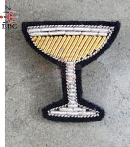 Broche personnalisée de mode en fil de métal fait à la main OEM Patch de conception d'arbre de date Vente en gros de broches en fil de métal coloré - Product Image 5