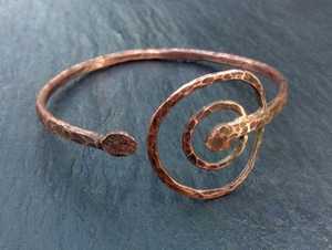 New Handmade Copper Spiral Bangle Bracelet Rustic <b>Wire</b> Wrapped Jewelry Irregular Shape Metal Design - Product Image 1