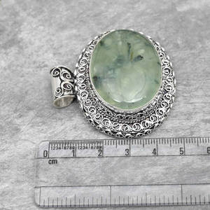 Pendentif en argent Sterling 925 massif fait à la main, pendentif en Prehnite carré, pendentif anniversaire, pierre de naissance Balance - Product Image 5