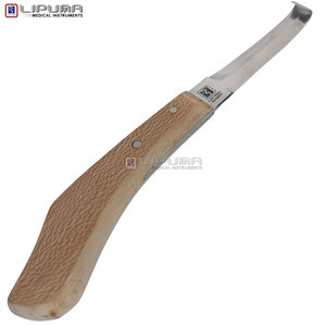 Cuchillo de Herrador CHANNAR HANDLE DOUBLE EDGE J-2 de 22 cm, Instrumento Veterinario para el Recorte de Pezuñas de Caballos y Uso Profesional - Product Image 1