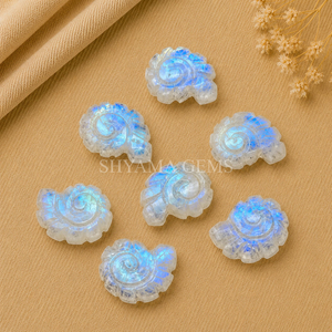 Colgante de Piedra Preciosa Tallada de Concha de Nautilus de 20mm con Piedra Lunar Arcoíris para Diseño de Joyería Artesanal, Suministro al por Mayor de Artesanía Hecha a Mano - Product Image 1