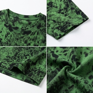 เสื้อยืดคอกลมแขนสั้นผู้ชายสีเขียวลายไท-ได ทรงปกติ สไตล์ลำลอง ลายจุดถักนิตติ้ง - Product Image 6