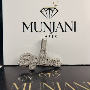 Colgante Personalizado de Oro Rosa Chapado en Oro con Corte Brillante, Diamantes VVS Iced, Colgantes Finos y Dijes Unisex - Product Image 2