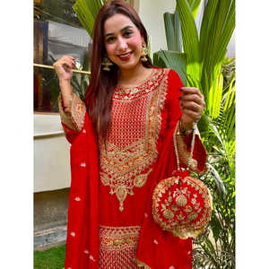 Conjunto de traje de mujer de diseñador con trabajo de secuencia de bordado pesado - Product Image 2