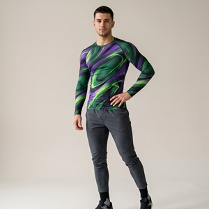 Maglia a Compressione da Uomo a Maniche Lunghe con Collo Tondo, Motivo Verde e <span class=keywords><strong>Viola</strong></span>, in Maglia a Rapida Asciugatura, Sportiva, Slim Fit, in Poliestere - Product Image 1