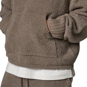 Sudadera con Capucha de Punto Bouclé en Color Marrón con Ajuste Cómodo y Estilo Relajado, Perfecta para Uso Casual y Comodidad - Product Image 4