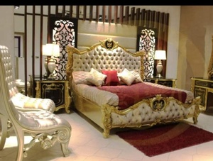 <b>Antique</b> Royal Classic King Size Bedroom Set Hand Curved Villa Bedroom Set With Green Fabric Front Bench Elegant Bedroom Set - Product Image 4
