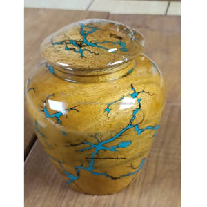 Urna Funeraria de Madera de Mango Estilo Americano para Cenizas Humanas, Diseño Personalizable, Capacidad de 220 Pulgadas Cúbicas, Urna Funeraria Resistente - Product Image 6