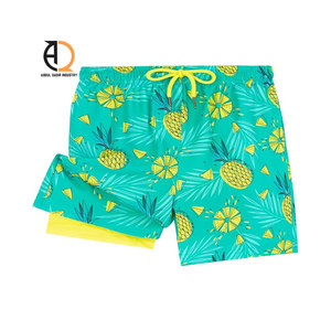 Shorts de bain pour hommes, coupe extensible, shorts de plage - Product Image 5