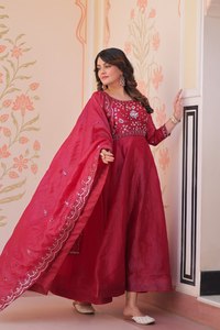 Trending Arrival Women Pure Gold Crush Gown Dupatta <b>Set</b> Latest Designer Kurti with Pakistani-Style Salwar Kameez Ethnic Suit - Product Image 3