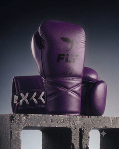 ถุงมือชกมวย Fly Superlace สีเหลือง รุ่น Sanda แบบ Hook Loop สำหรับฝึกซ้อมมืออาชีพ หนังแท้ กันลื่น ปิดนิ้วเต็มรูปแบบ ระบายความชื้นได้ดี ขนาด 8oz-16oz - Product Image 4