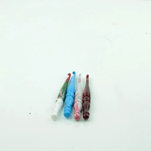 FAIZA CRAFT - Gancho de Ganchillo Moderno, Ecológico, de Resina Colorida, Hecho a Mano, de Alta Calidad, con Diseño Artístico Abstracto de Ángel - Product Image 5