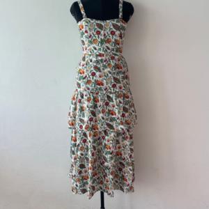 Robe midi en coton tissé à motifs floraux pour femme, sans manches, col carré, imprimée à la main, style décontracté d'été, taille naturelle, vente en gros - Product Image 4